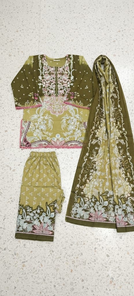 Pakistani suit P8002